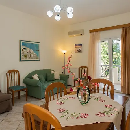 Felix Family House
